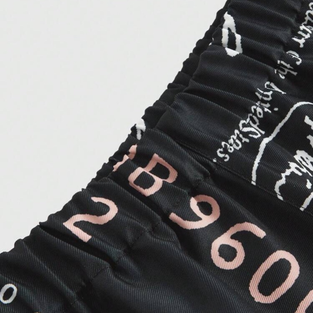 Stylish Black Graphic Pants - Picture 4 of 4